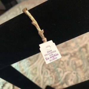 Is Sophia gold tree bracelet